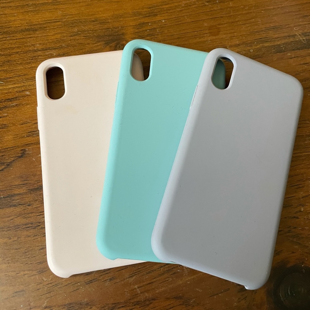 Set of 3 pastel CYLO iPhone X/XS silicone cases